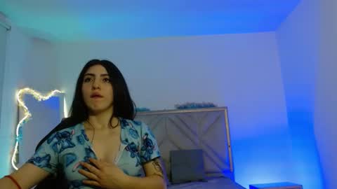 Snapshot of dahia_tay chatting on October 2, 4:39 am dahia online show from October 2, 4:39 am