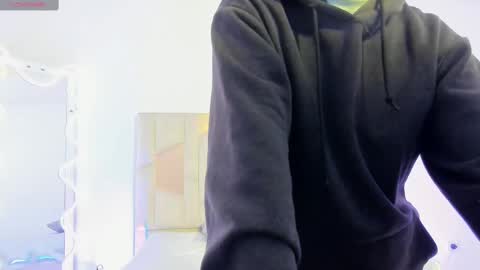 Snapshot of dahia_tay chatting on February 19, 3:06 am dahia online show from February 19, 3:06 am