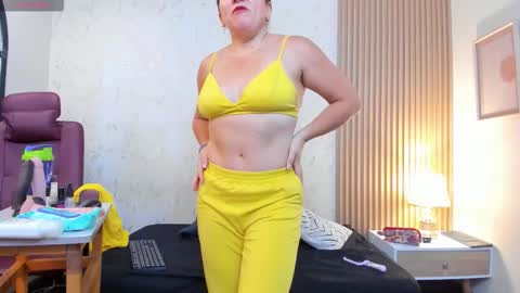 Dahiane Connor online show from February 12, 12:40 pm