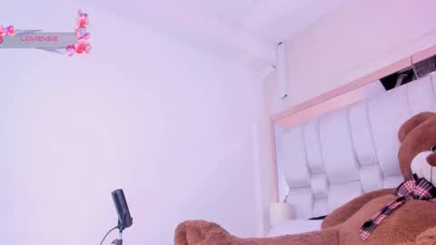 Daia Ortiz  online show from March 10, 5:00 am