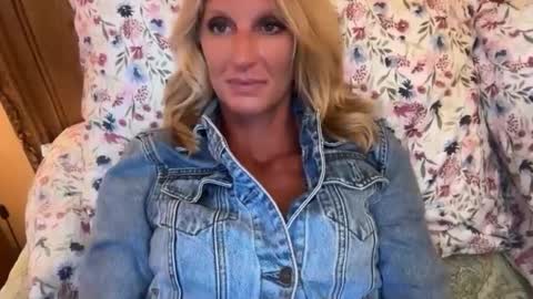 Snapshot of daisy9kat chatting on September 28, 9:09 pm Daisy137 online show from September 28, 9:09 pm