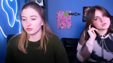 Snapshot of daisy_candy chatting on October 8, 12:04 am Little Di online show from October 8, 12:04 am