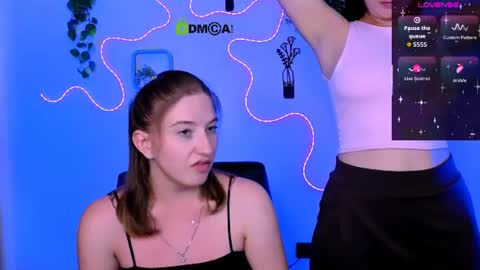 Little Di online show from August 5, 2:40 am