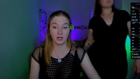 Snapshot of daisy_candy chatting on September 16, 10:29 pm Little Di online show from September 16, 10:29 pm