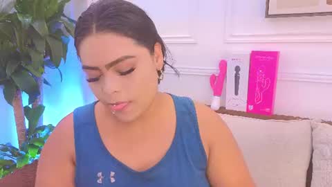 Daisy Price online show from July 18, 11:13 am