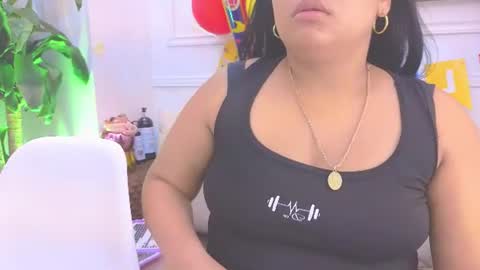 Daisy Price online show from June 26, 10:49 am