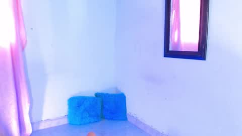 VALENTINA  online show from November 9, 8:16 pm