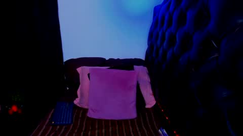 Rosse  online show from July 1, 11:59 pm