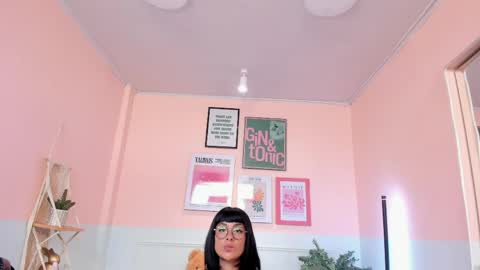 Dakota  online show from April 29, 3:43 am