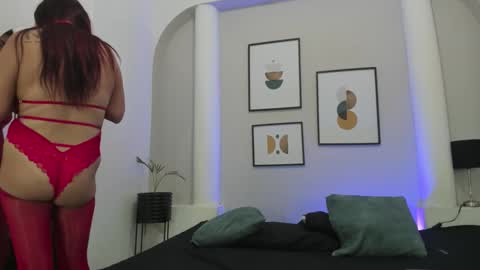 Dakota  online show from February 14, 2:19 pm