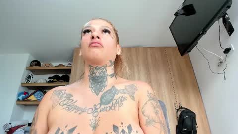 dakota_stream online show from July 15, 12:54 pm