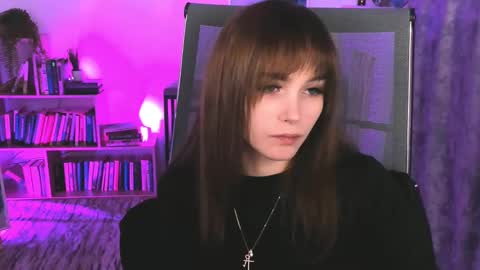 dakotaajohnnson online show from February 21, 8:50 am