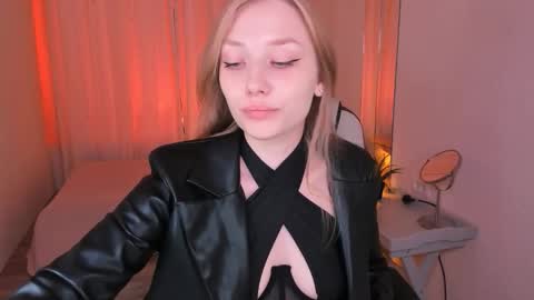 Dakota online show from October 9, 9:35 am