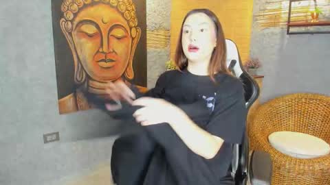 Dakota  online show from November 7, 11:05 am