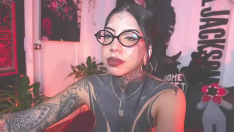 dalia_vorhees online show from April 25, 2:25 am