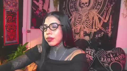 dalia_vorhees online show from June 13, 2:20 am