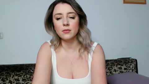 Maria online show from April 3, 8:51 pm