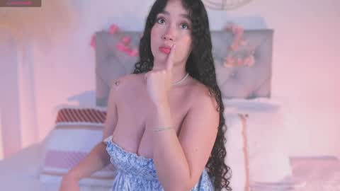 Dalyla online show from May 3, 1:14 pm