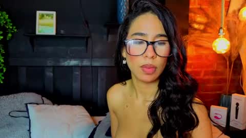 lissa online show from July 19, 11:51 pm