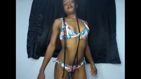 leah online show from March 6, 6:25 pm