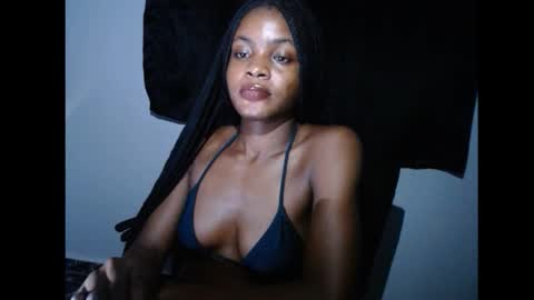 leah online show from March 13, 2:46 am