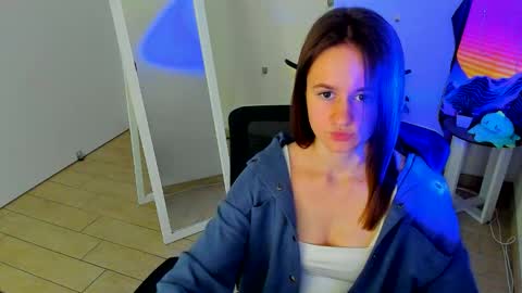 Dana online show from October 4, 8:13 pm