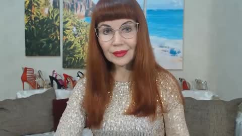 Snapshot of danceglory chatting on February 4, 7:51 am Danceglory online show from February 4, 7:51 am