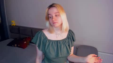 Carnelia online show from March 17, 6:17 am