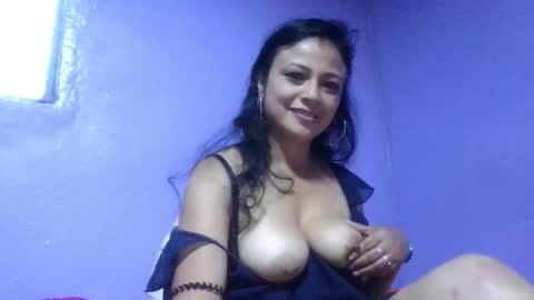 daniela_love1 online show from October 10, 9:52 pm
