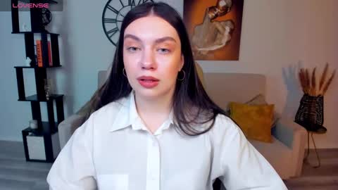 Daniella online show from March 12, 11:20 am