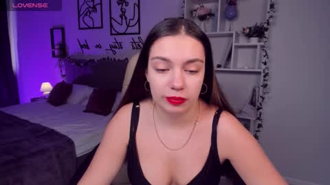 Daniella online show from October 4, 11:05 am