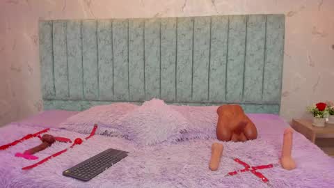 danix_coruscans online show from October 29, 7:05 pm