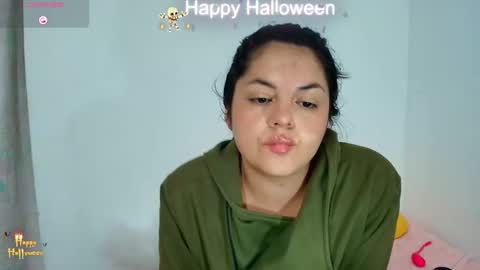 danna online show from October 30, 4:30 pm