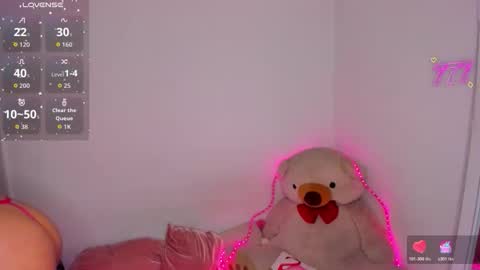 Danna Rhodes online show from April 28, 4:38 am