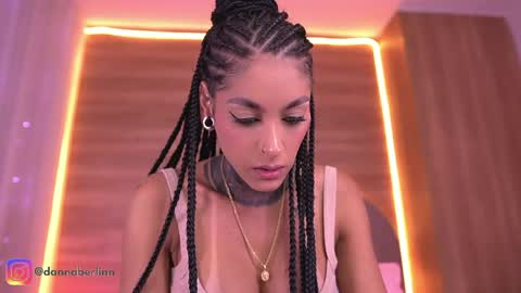 Danna Berlin  online show from May 3, 7:28 pm