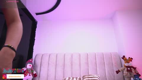 Danna Berlin  online show from November 5, 7:30 pm