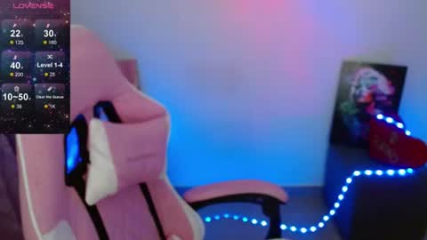 Maddisoon online show from June 22, 3:25 am