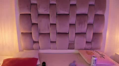 Dannika online show from May 5, 3:31 am