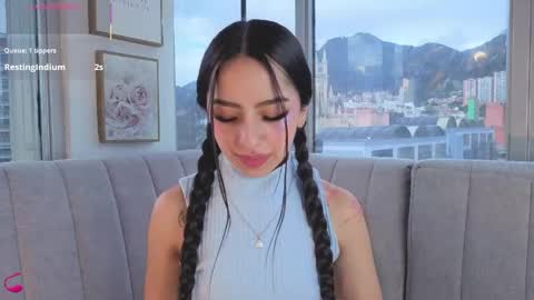 daphne_chers online show from May 7, 9:18 pm