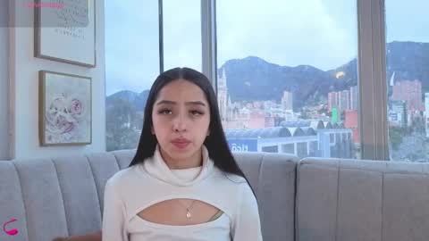 daphne_chers online show from May 4, 8:23 pm