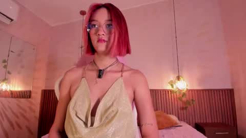 Daphne online show from March 10, 3:21 am