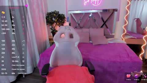 Snapshot of daphnne_tay chatting on March 3, 3:16 am dhapnne online show from March 3, 3:16 am