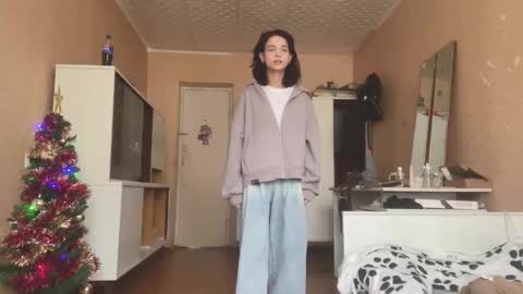 Alla online show from March 28, 8:03 am