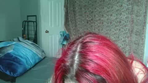 Snapshot of darienbaby96 chatting on October 23, 7:31 pm darienbaby96 online show from October 23, 7:31 pm