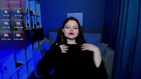 Dari the it woman online show from February 19, 10:09 pm