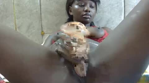 Snapshot of dark_candy254 chatting on December 21, 4:30 am Dark Candy 254 online show from December 21, 4:30 am