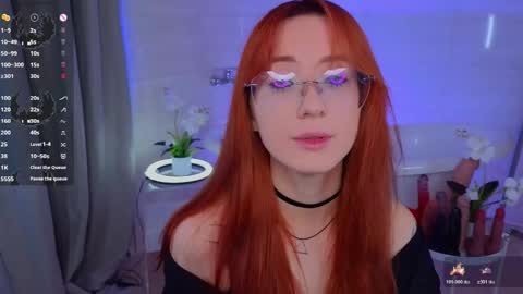 Lola online show from May 2, 2:04 am