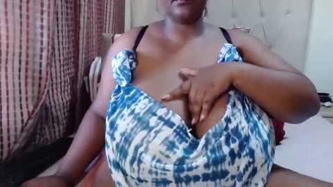 DarkBusty online show from February 18, 6:12 am