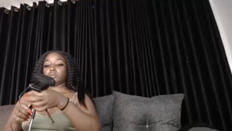 darktanqueen online show from June 5, 4:27 am