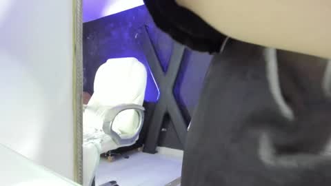 Snapshot of darlingbdsm_ chatting on March 12, 10:39 pm Darling online show from March 12, 10:39 pm